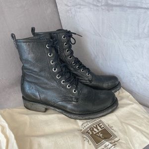 FRYE BOOTS- Genuine Frye Veronica Combat Boots, Black Multi (Gunmetal) Size 7.5